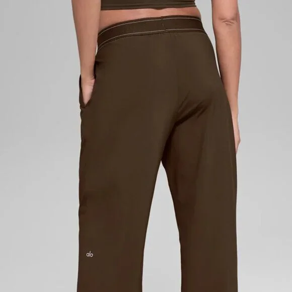 ALO Yoga Suit Up Trouser Coffee Brown (Regular)🔥🔥 - Picture 8 of 8